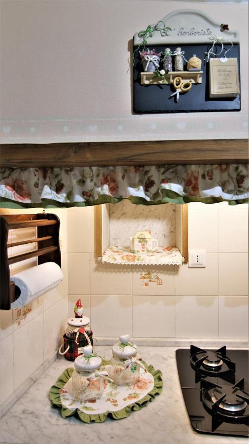 فيلا La Casina Dei Cuori Di Nonna Miglia Pallerone المظهر الخارجي الصورة