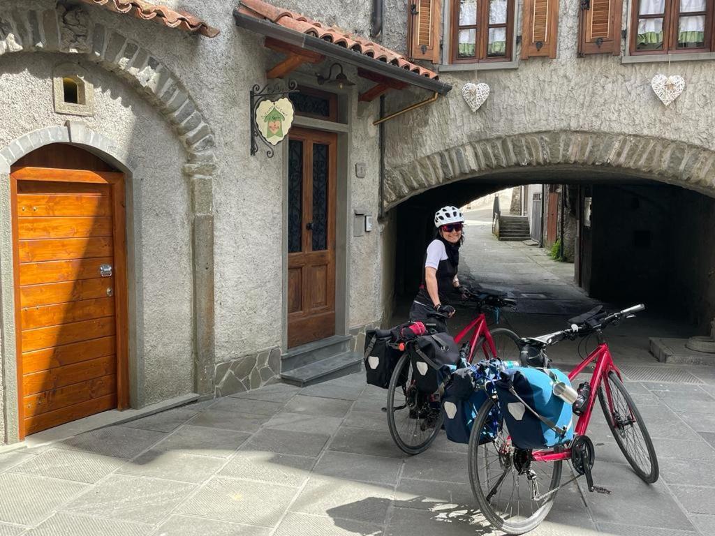 فيلا La Casina Dei Cuori Di Nonna Miglia Pallerone المظهر الخارجي الصورة